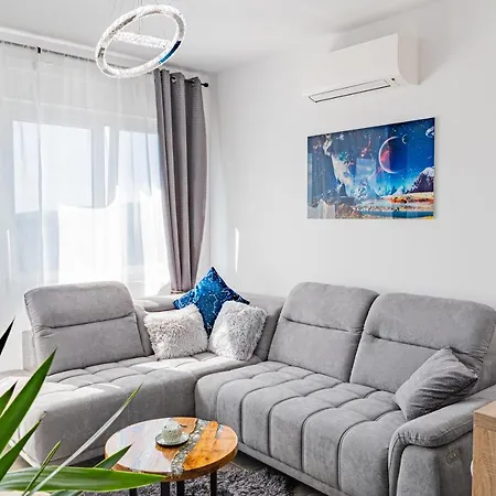 Apartments Repinc: Smart Luxury with Jacuzzi in Zagreb Exterior photo