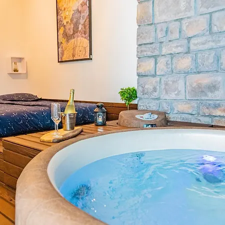 Apartments Repinc: Smart Luxury with Jacuzzi in Zagreb Exterior photo
