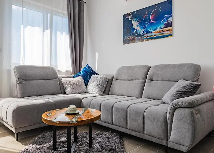 Jacuzzi - Flexible Selfcheckins 20 - Zagreb - Luxury - Garage - Smart - Brand New - Apartments Repinc