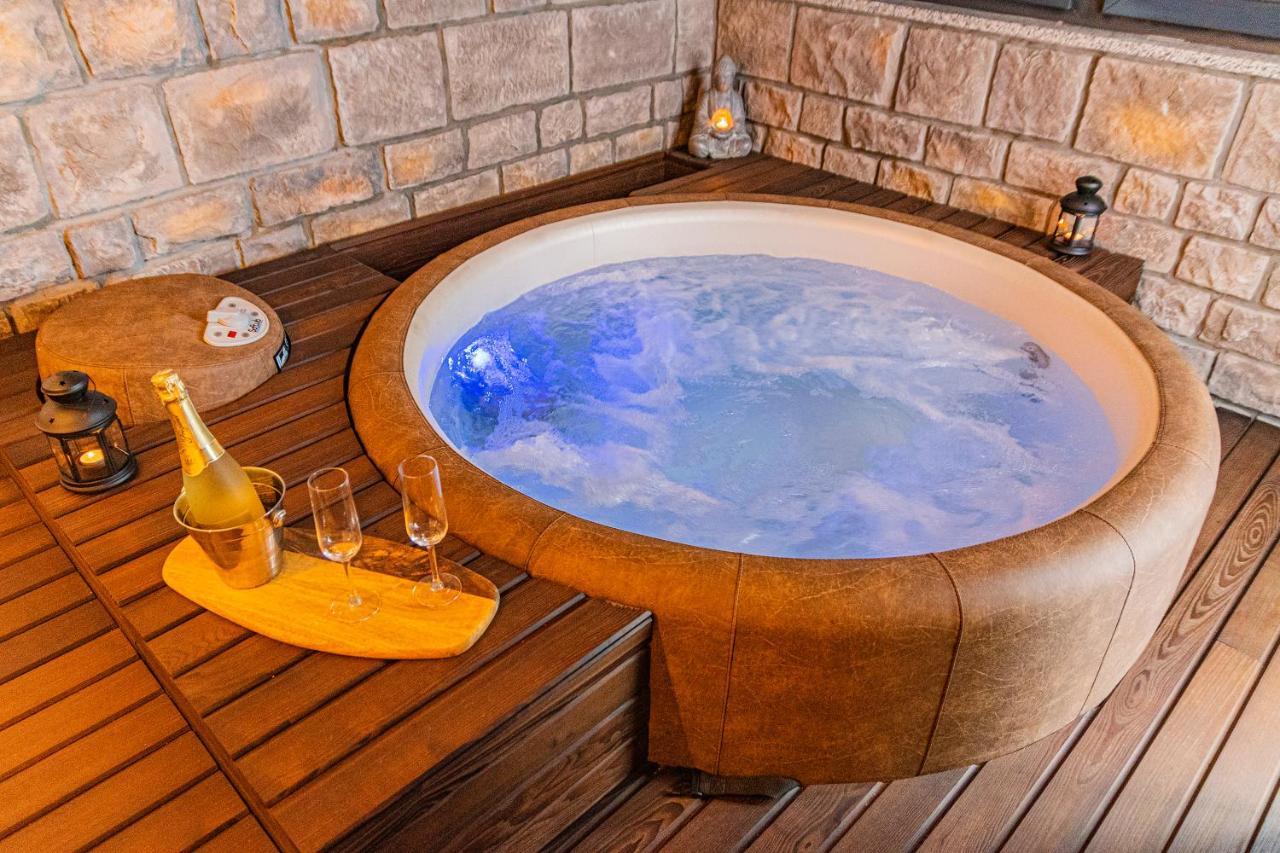 Apartment Repinc: Smart Luxury With Jacuzzi In Zagreb