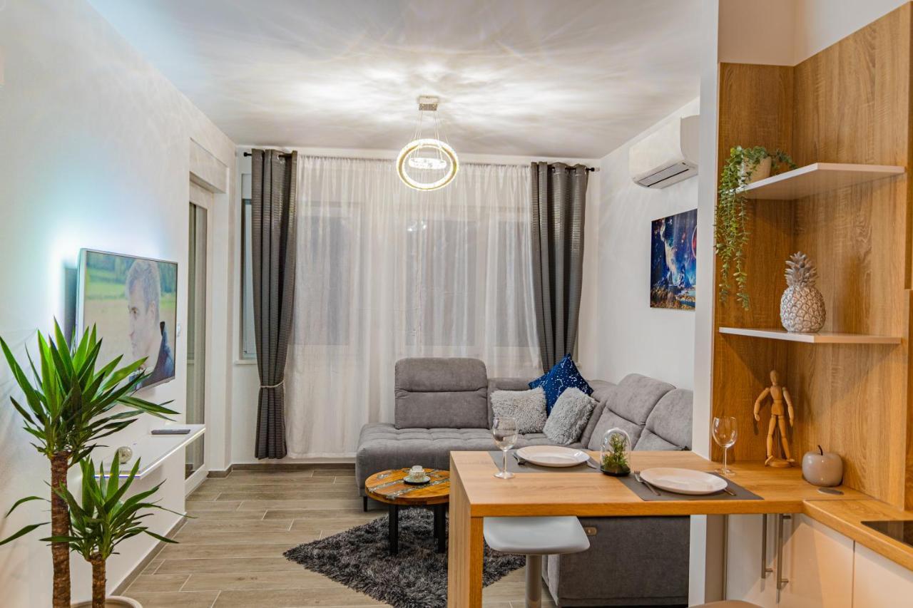 Repinc: Smart Luxury With Jacuzzi In Zagreb