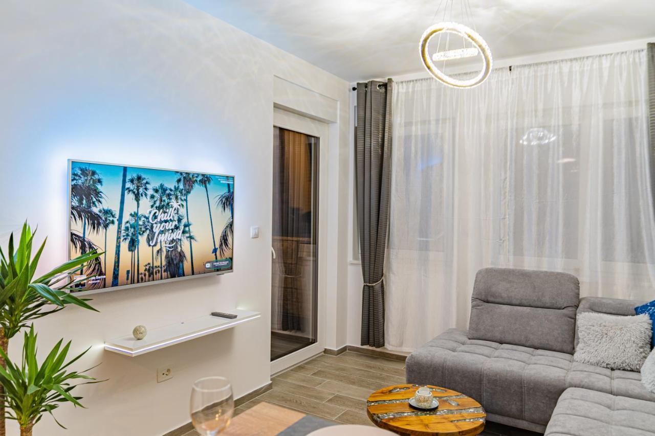Repinc: Smart Luxury With Jacuzzi In Zagreb